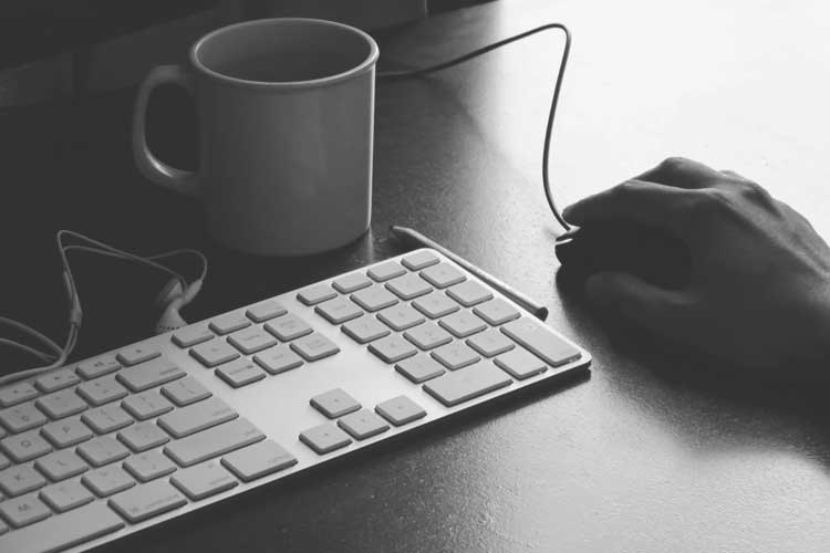 智能性能优化的无限发短信验证码软件